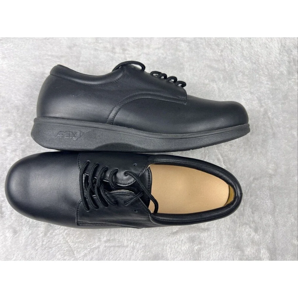 APEX  Ambulator Shoes B2000M Lace Up Genuine Leather women's size 8.5 Medium